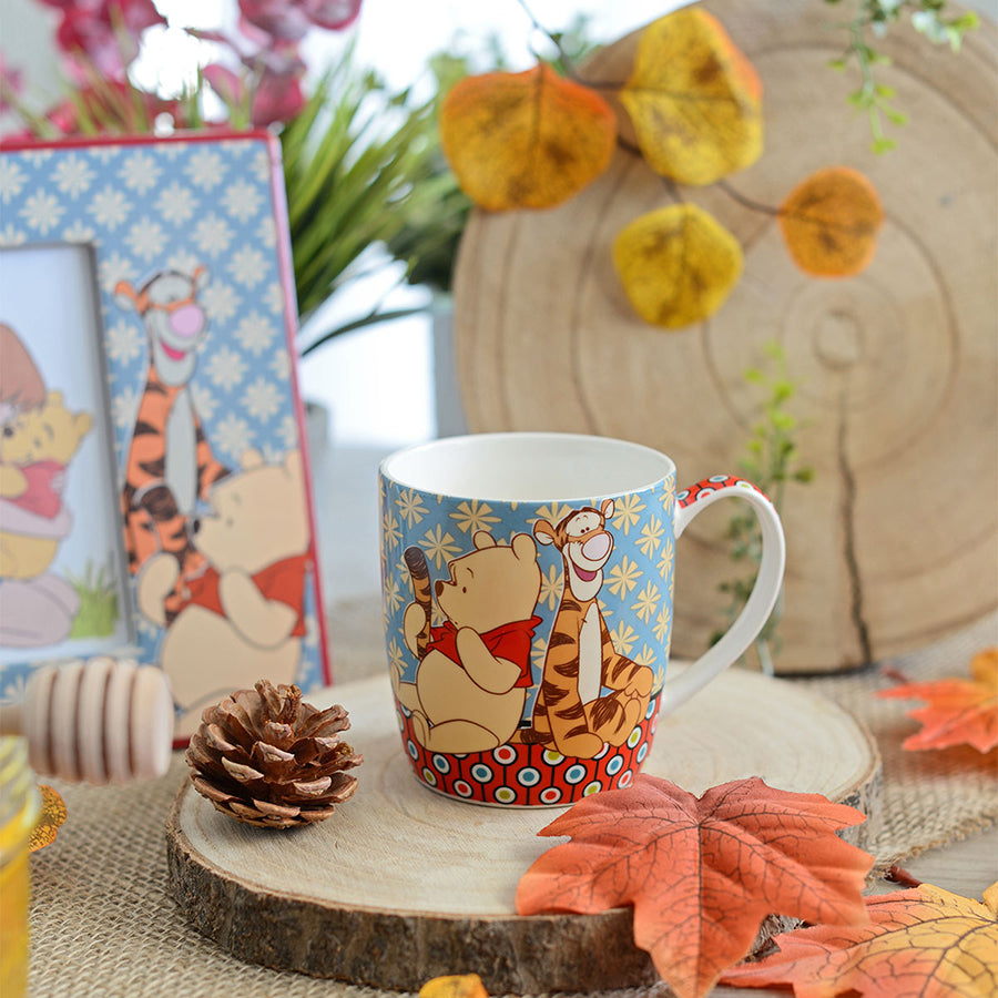 Tazza Mug in porcellana decorata Winnie The Pooh DISNEY TALES Egan