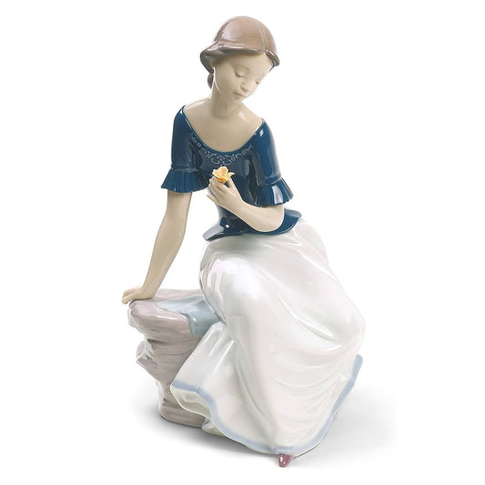 Scultura in porcellana spagnola "FIORE DI VITA" edizione speciale Nao by Lladrò