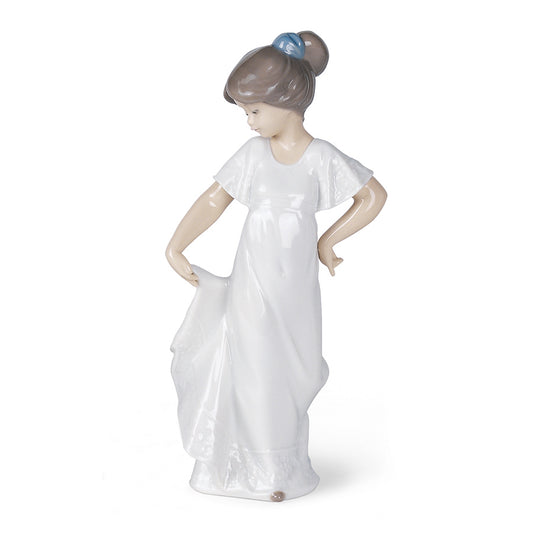 Scultura in porcellana spagnola "CHE BELLA!" NAO by Lladrò