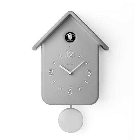 Orologio a cucu' con pendolo in materiale plastico QQ Guzzini